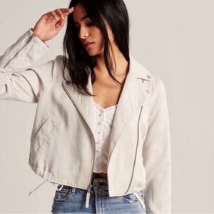 Abercrombie & Fitch Cropped Drapey Moto Jacket in black